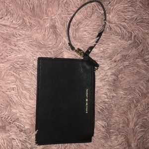 Black wristlet